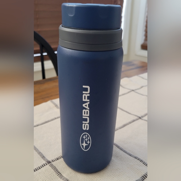 Subaru Other - Subaru insulated bottle